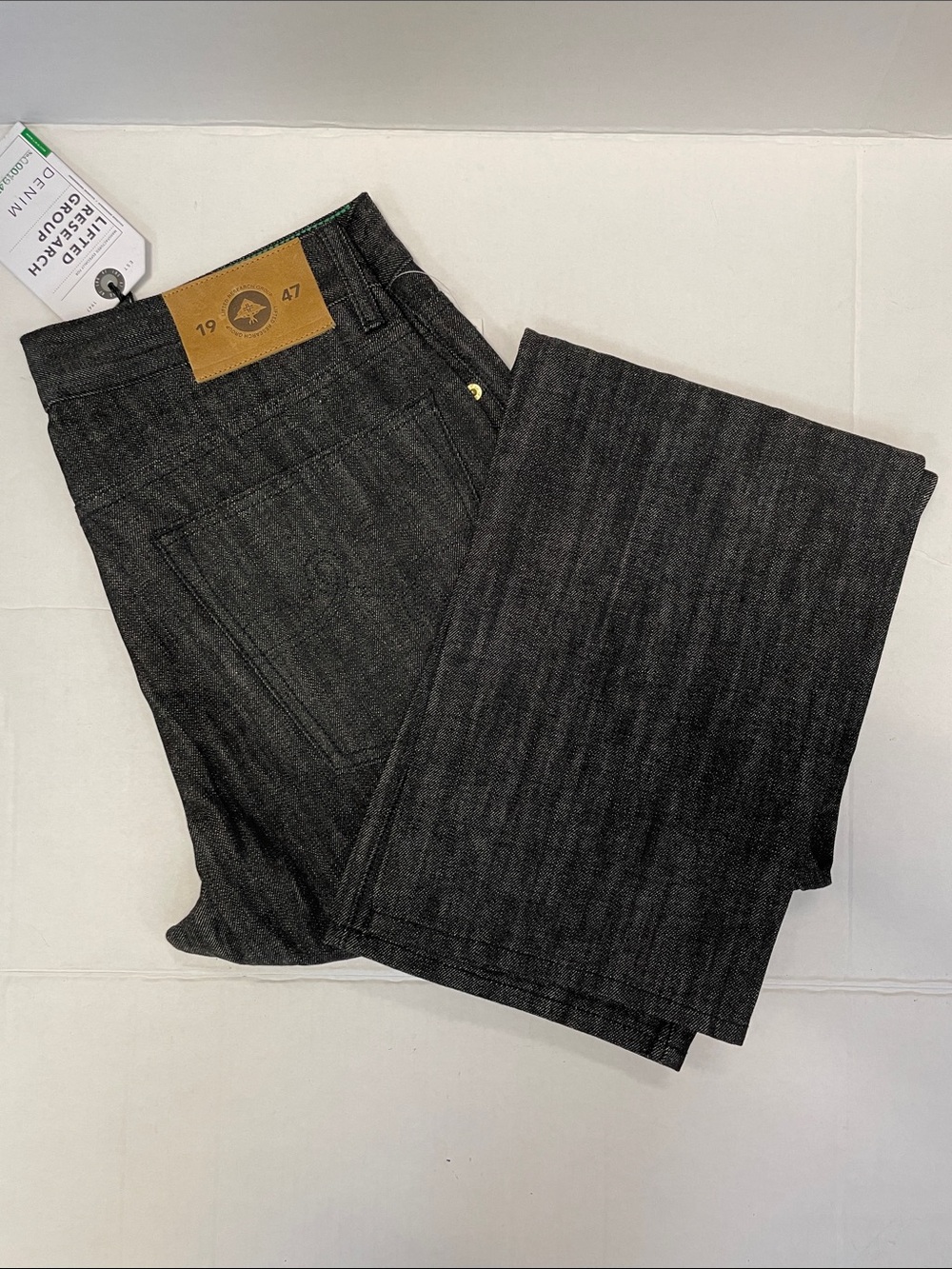 Men's Black Denim Jeans - Classic Straight Fit